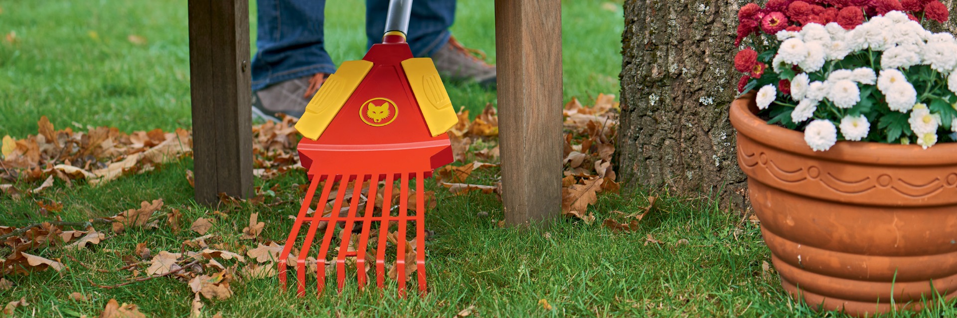 Wolf Garten 4 in 1 Leaf Rake